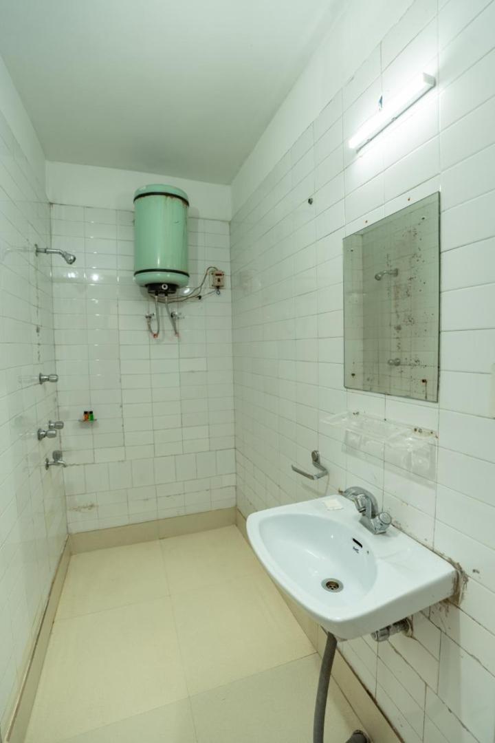 Muscatel Fairmont - 100 Mts From Mall Road Дарджилинг Екстериор снимка