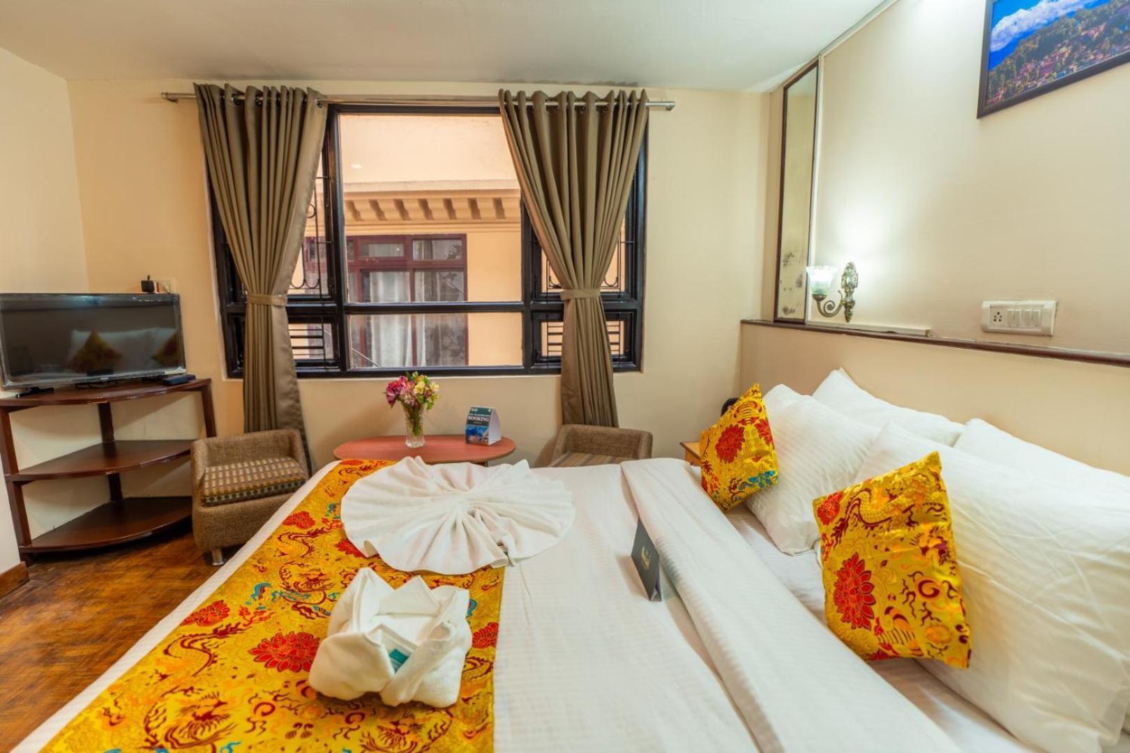 Muscatel Fairmont - 100 Mts From Mall Road Дарджилинг Екстериор снимка