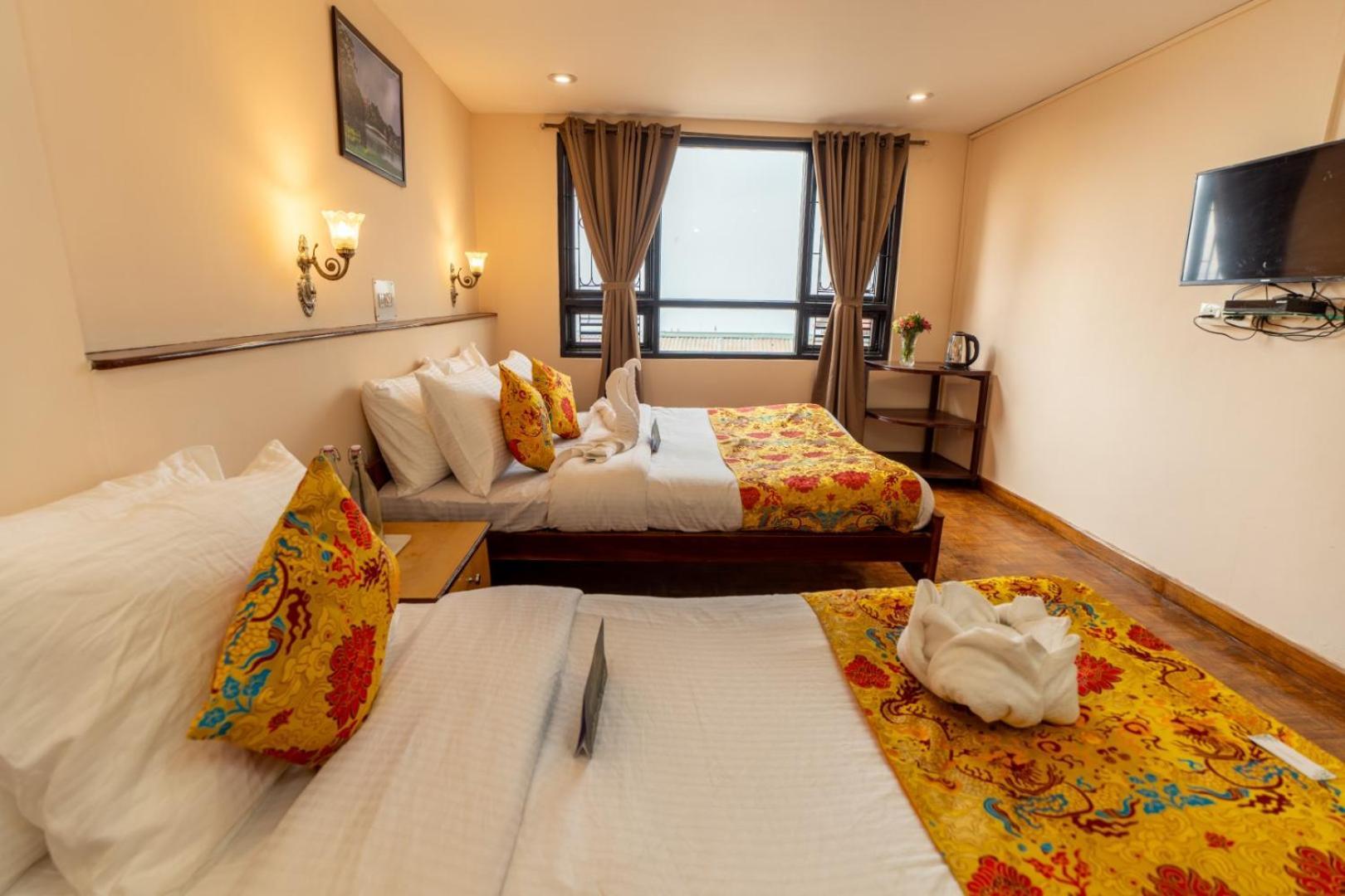 Muscatel Fairmont - 100 Mts From Mall Road Дарджилинг Екстериор снимка