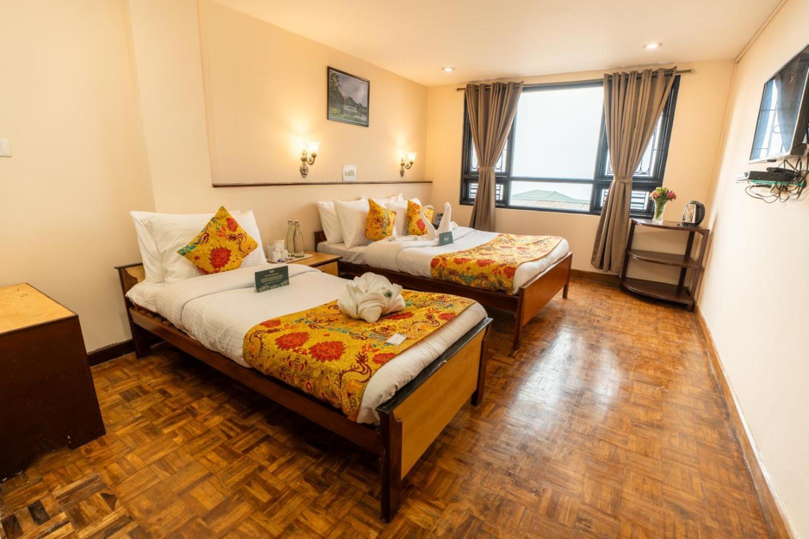 Muscatel Fairmont - 100 Mts From Mall Road Дарджилинг Екстериор снимка