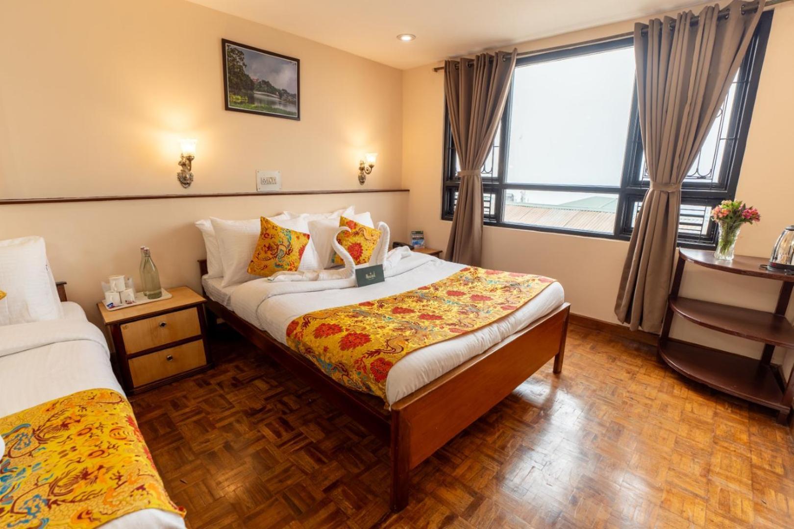 Muscatel Fairmont - 100 Mts From Mall Road Дарджилинг Екстериор снимка