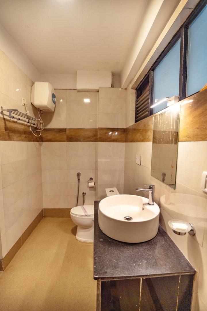 Muscatel Fairmont - 100 Mts From Mall Road Дарджилинг Екстериор снимка