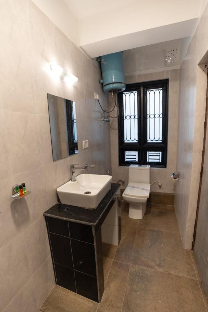 Muscatel Fairmont - 100 Mts From Mall Road Дарджилинг Екстериор снимка
